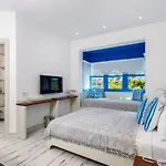 Rhodium Hotel Alaçatı