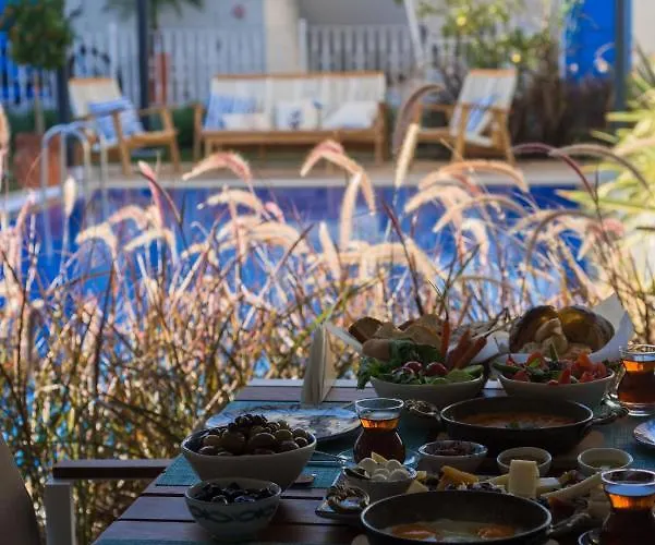 Rhodium Отель *